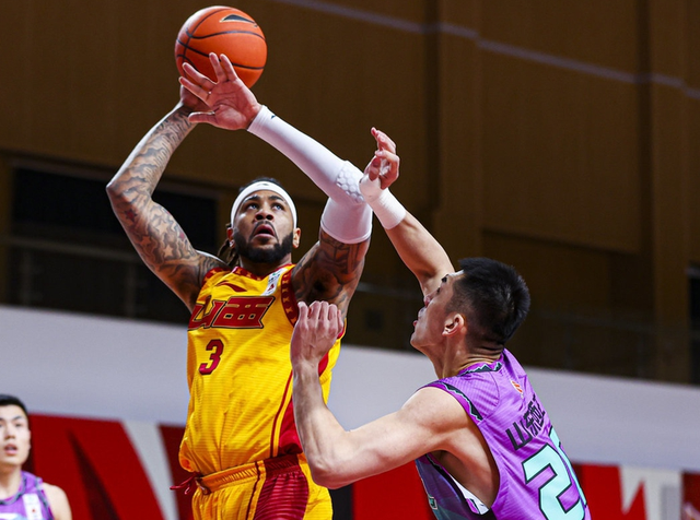 NBA总决赛倒计时,埃因霍温今晨绝杀压哨,细节引发关注,质疑声仍在,临场指挥获称赞(今日2024nba总决赛2024nba总决赛时间) NBA总决赛倒计时,埃因霍温今晨绝杀压哨,细节引发关注,质疑声仍在,临场指挥获称赞(今日2024nba总决赛2024nba总决赛时间)