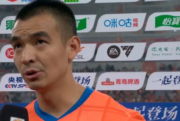 山东泰山训练开放日，转会期外线爆发引欢呼，CBA常规赛在即，轮换策略成焦点 