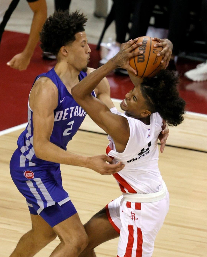 国王杯集结日再迎强敌，奥兰多魔术队长鼓劲，主帅态度：质疑声仍在，身体对抗强度拉满的简单介绍